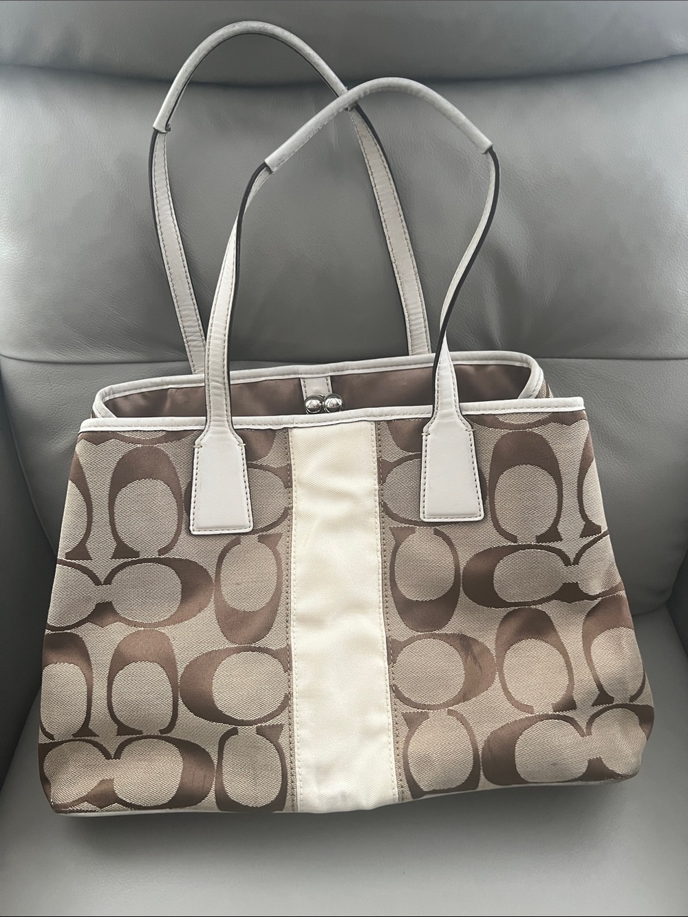 Coach Signature Stripe Kisslock Carryall Cream with Leather Trim